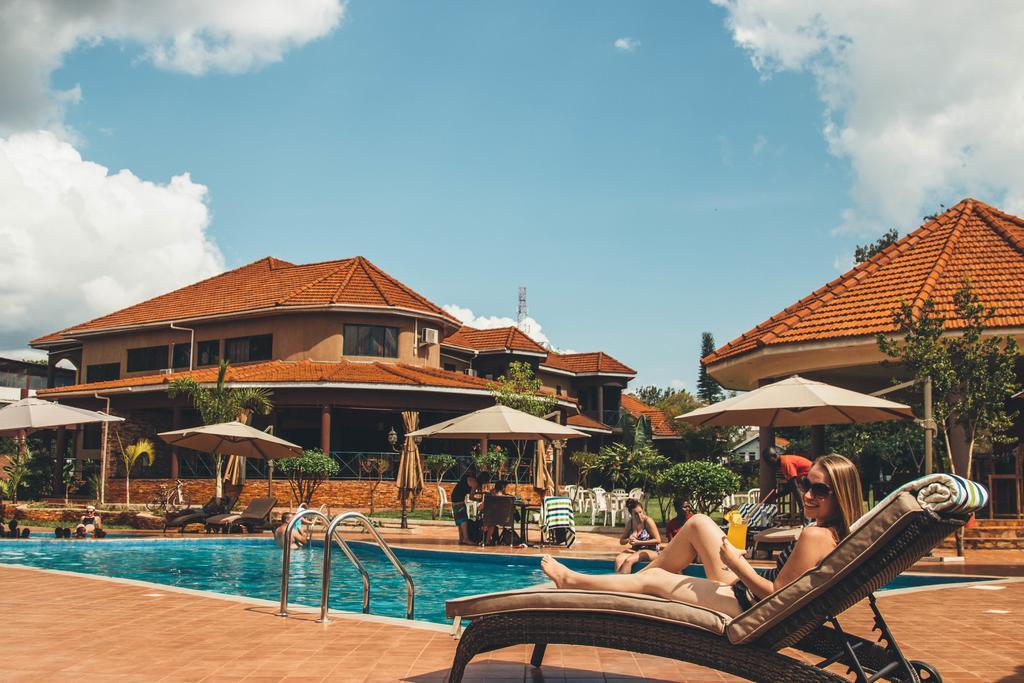 Nile Village Hotel & Spa จินจา ภายนอก รูปภาพ