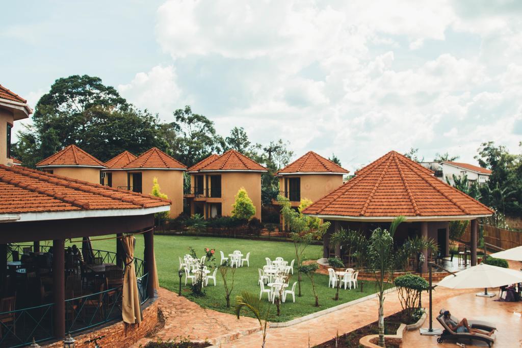 Nile Village Hotel & Spa จินจา ภายนอก รูปภาพ