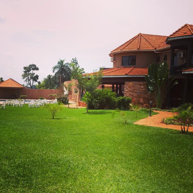 Nile Village Hotel & Spa จินจา ภายนอก รูปภาพ