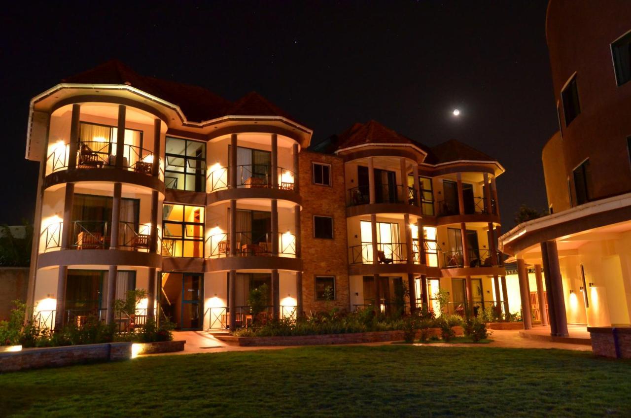 Nile Village Hotel & Spa จินจา ภายนอก รูปภาพ