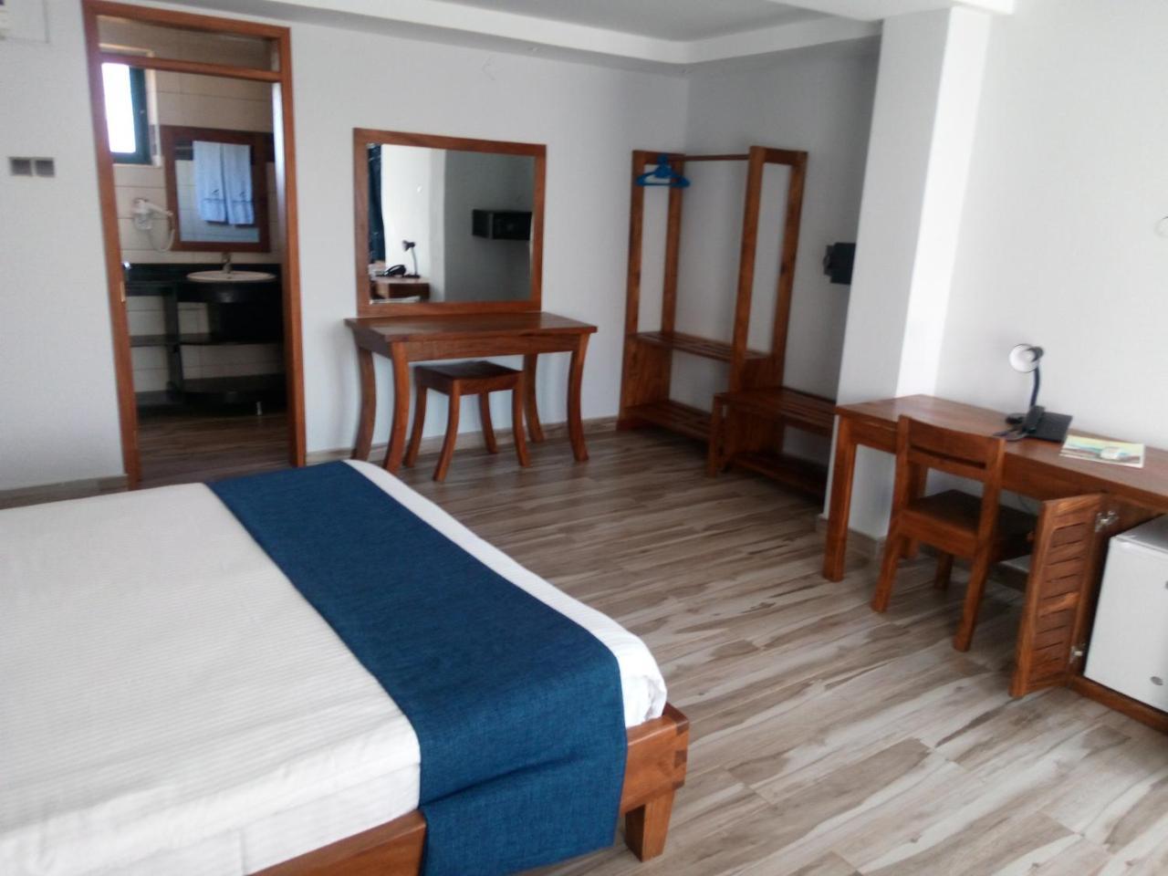 Nile Village Hotel & Spa จินจา ภายนอก รูปภาพ